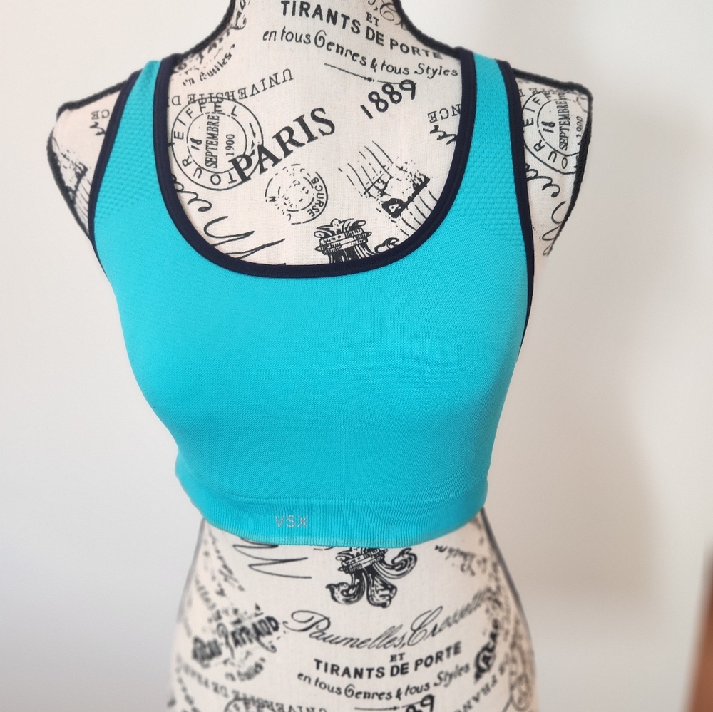 Victorias Secret VXS sport bra medium